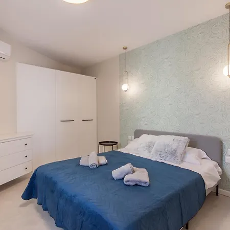 Seaview And Wellness Penthouse In Gozo - Happy *