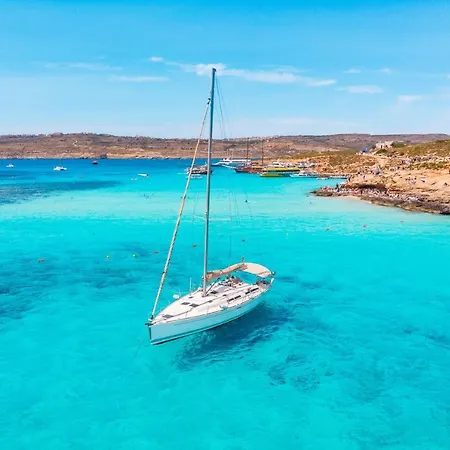 Seaview And Wellness Penthouse In Gozo - Happy 아파트 *