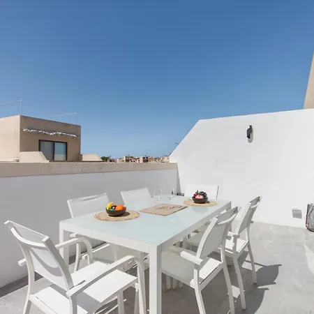 Seaview And Wellness Penthouse In Gozo - Happy Apartment