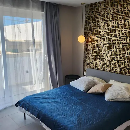 Seaview And Wellness Penthouse In Gozo - Happy Xaghra